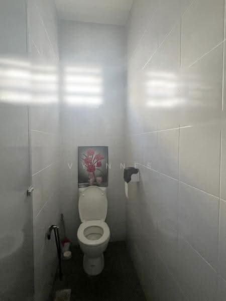 Shop / Office untuk Dijual di Bagan Lalang (Butterworth) - Vyinnes Ang - Bathroom - PropertyGuru.com.my