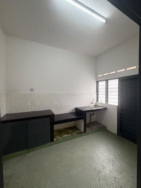 Rumah Teres 2-Tingkat untuk Disewa di Off Jalan Meru (Klang) - Andrew Ang - Kitchen - PropertyGuru.com.my