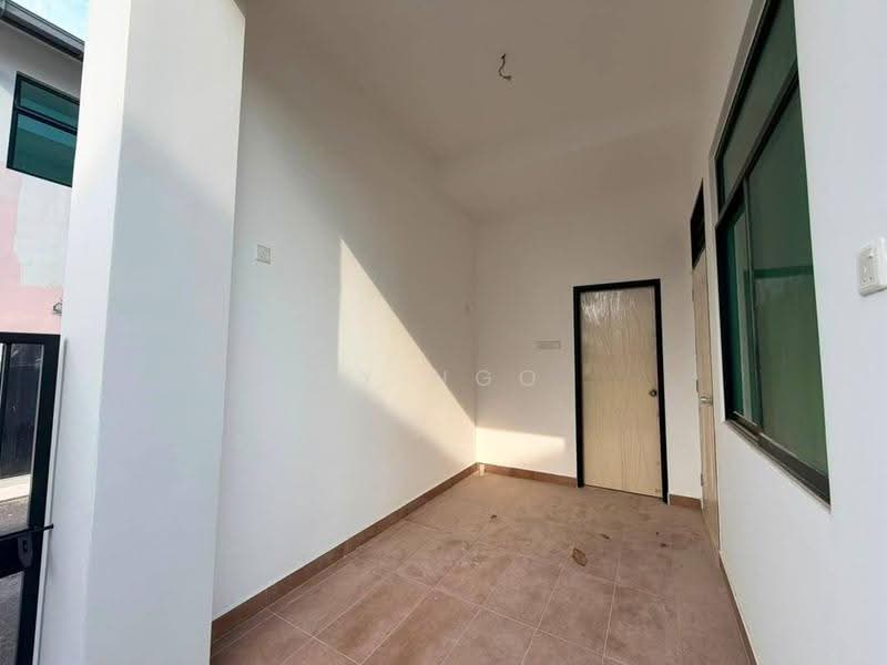 2-storey Terraced House for Sale in Taman Mutiara Mas (Skudai) - SY Ngo - Exterior - PropertyGuru.com.my