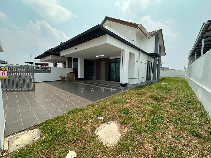 Rumah Berkembar untuk Disewa di Bandar Putra Kulai (Kulai) - Danny See - Exterior - PropertyGuru.com.my