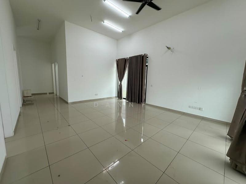Rumah Berkembar untuk Disewa di Bandar Putra Kulai (Kulai) - Danny See - Living Room - PropertyGuru.com.my