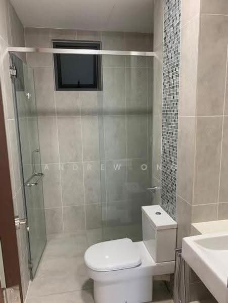 Kondominium untuk Disewa di Queens Residences Q1 @ Queens Waterfront - Andrew Ong - Bathroom - PropertyGuru.com.my