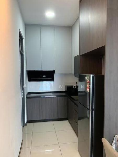 Kondominium untuk Disewa di Queens Residences Q1 @ Queens Waterfront - Andrew Ong - Kitchen - PropertyGuru.com.my
