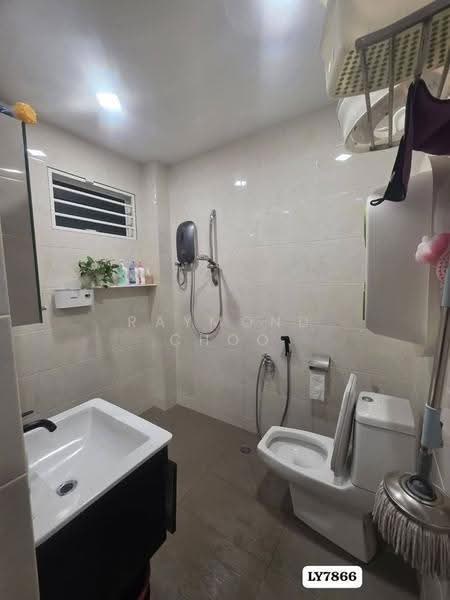 2-storey Terraced House for Sale in Bandar Baru Klang (Klang) - Raymond Choo - Bathroom - PropertyGuru.com.my