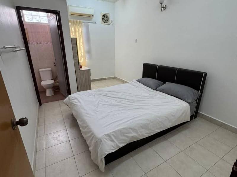 2-storey Terraced House for Sale in Butterworth (Penang) - Vyinnes Ang - Bedroom - PropertyGuru.com.my