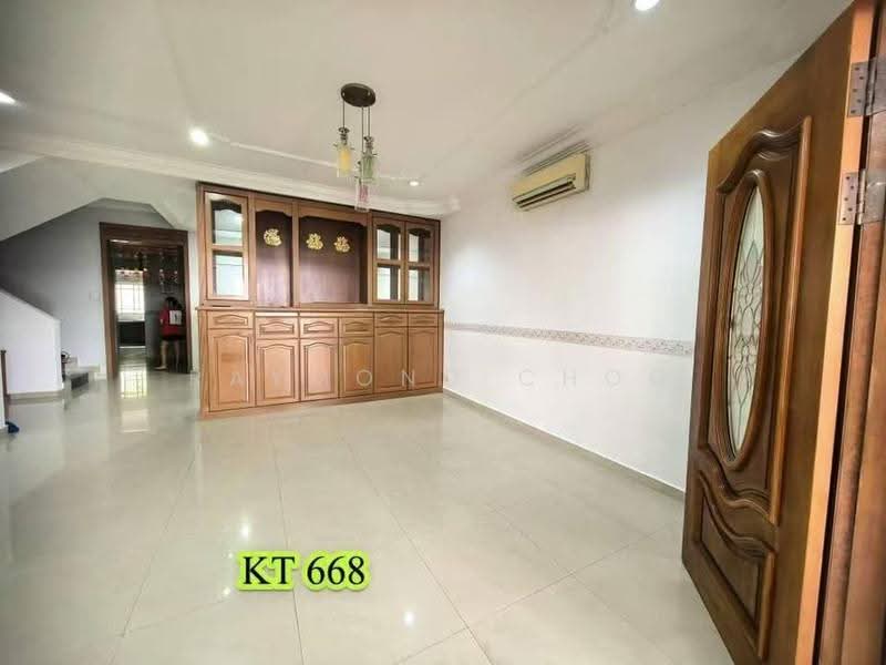2-storey Terraced House for Sale in Bandar Bukit Tinggi 2 (Klang) - Raymond Choo - Living Room - PropertyGuru.com.my