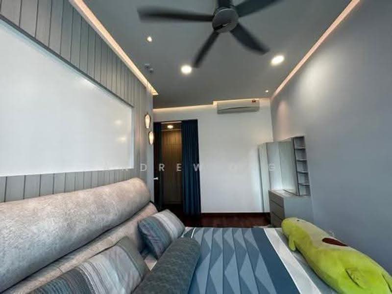 Condominium for Rent at Queens Residences Q1 @ Queens Waterfront - Andrew Ong - Bedroom - PropertyGuru.com.my