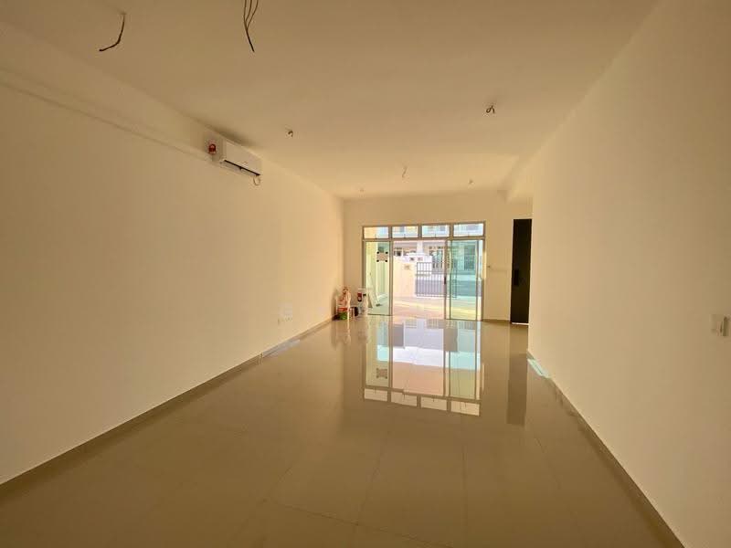 2-storey Terraced House for Sale in Bandar Dato Onn (Tebrau) - Gyden Heng - PropertyGuru.com.my