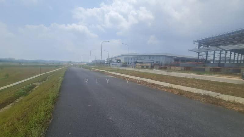 Semi-D Factory for Sale in Serendah (Selangor) - Rey Yap - Exterior - PropertyGuru.com.my