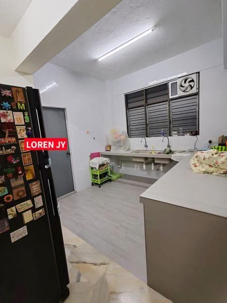Pangsapuri untuk Disewa di Taman Bukit Jambul - Loren Jia Ying - Kitchen - PropertyGuru.com.my