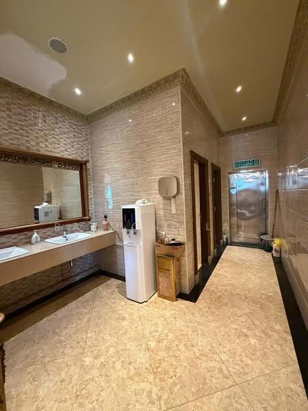Commercial Bungalow for Sale in Ampang (Kuala Lumpur) - Raymond Lai - Bathroom - PropertyGuru.com.my