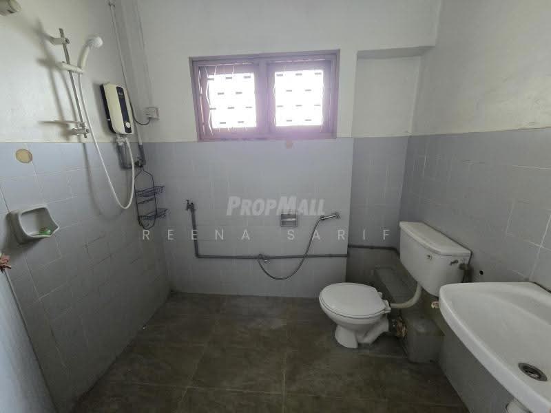 2-storey Terraced House for Sale in Bangsar (Kuala Lumpur) - Reena Sarif - Bathroom - PropertyGuru.com.my