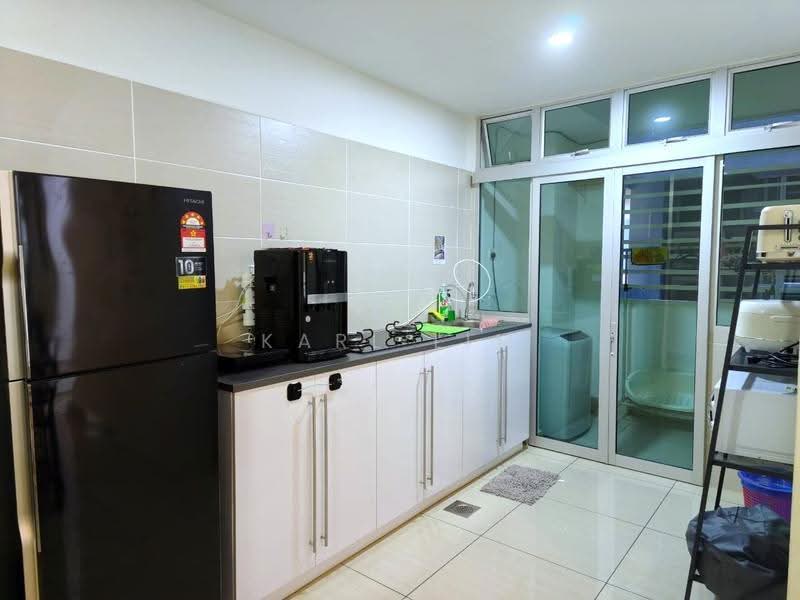 Apartment for Sale at Midori Green (Pangsapuri Hijauan) - Karl Lim - Kitchen - PropertyGuru.com.my