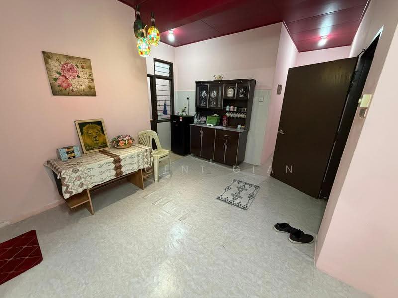 Rumah Flat untuk Dijual di Taman Ehsan Jaya - Vincent Gian - Interior - PropertyGuru.com.my