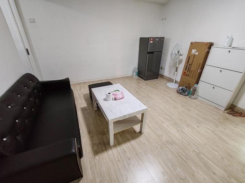 Service Residence for Rent at Halo Sunday @ Empire City - Tom Lee - Living Room - PropertyGuru.com.my