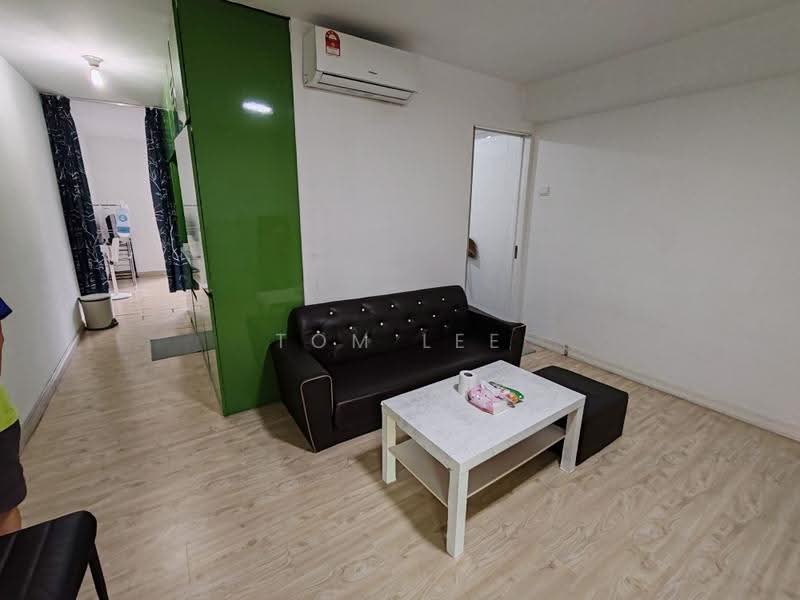 Service Residence for Rent at Halo Sunday @ Empire City - Tom Lee - Living Room - PropertyGuru.com.my
