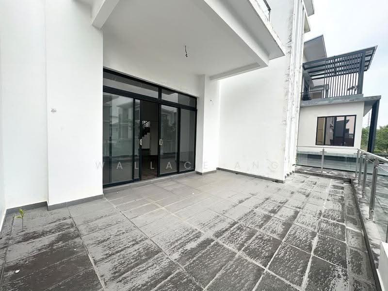 Rumah Berkembar untuk Dijual di Taman Desa Tebrau (Tebrau) - Wallace Ang - Exterior - PropertyGuru.com.my