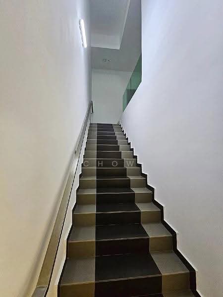 2-storey Terraced House for Sale in Bandar Puteri Puchong (Puchong) - Chow Kok Toong - Corridor - PropertyGuru.com.my