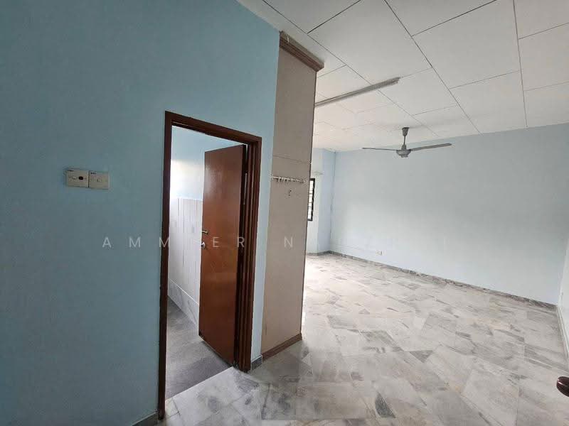 Rumah Teres 2-Tingkat untuk Dijual di Taman Desa Mewah (Semenyih) - Ammeer Nadzrai - Interior - PropertyGuru.com.my