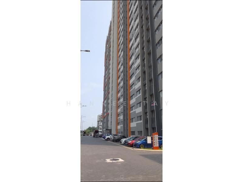 Kediaman Servis untuk Dijual di Pangsapuri Kita Sejati - Hannee Tay - Exterior - PropertyGuru.com.my