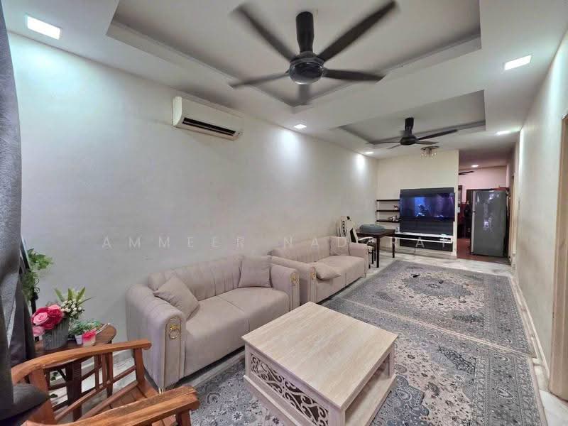 1-storey Terraced House for Sale in Bandar Baru Bangi (Selangor) - Ammeer Nadzrai - Living Room - PropertyGuru.com.my