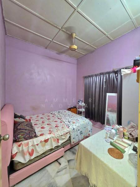 1-storey Terraced House for Sale in Bandar Baru Bangi (Selangor) - Ammeer Nadzrai - Bedroom - PropertyGuru.com.my
