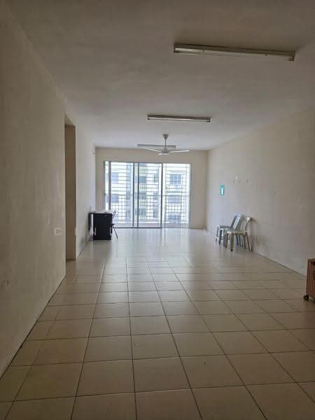 Kondominium untuk Disewa di Platinum Lake PV 13 - Cindy Chuah - Living Room - PropertyGuru.com.my