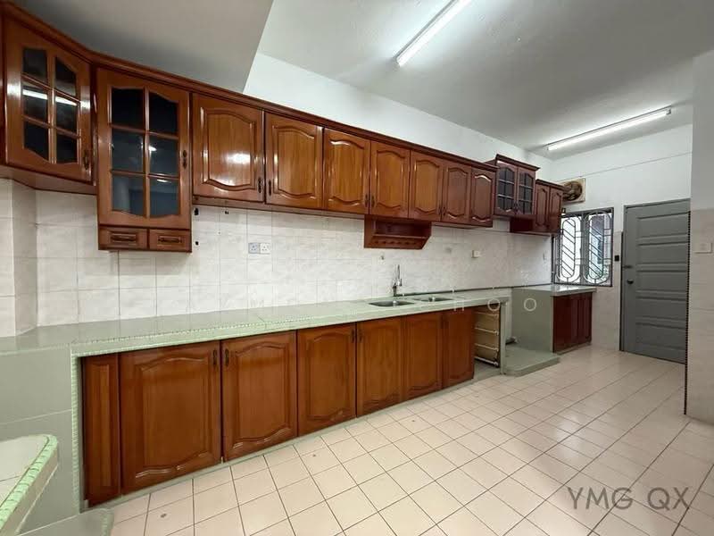 2-storey Terraced House for Sale in Taman Sentosa (Klang) - Raymond Choo - Kitchen - PropertyGuru.com.my