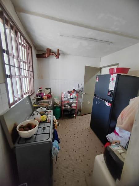 2-storey Terraced House for Sale in Taman Melawati (Ulu Kelang) - Alicia Yeoh - Kitchen - PropertyGuru.com.my