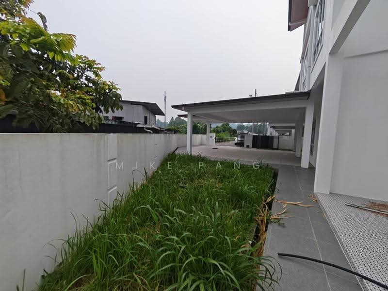 Bungalow House untuk Dijual di Semaba (Kuching) - Mike Pang - PropertyGuru.com.my