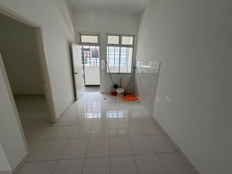 Rumah Teres untuk Dijual di Pasir Gudang (Johor) - Vincent Gian - Balcony - PropertyGuru.com.my