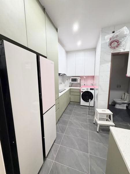 Cluster House for Sale in Bukit Indah (Iskandar Puteri (Nusajaya)) - Yik Tat - Kitchen - PropertyGuru.com.my