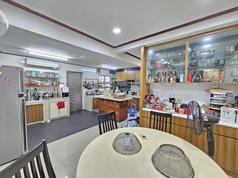 Rumah Teres 2-Tingkat untuk Dijual di Bandar Mahkota Cheras (Cheras) - Michelle Siow - Kitchen - PropertyGuru.com.my