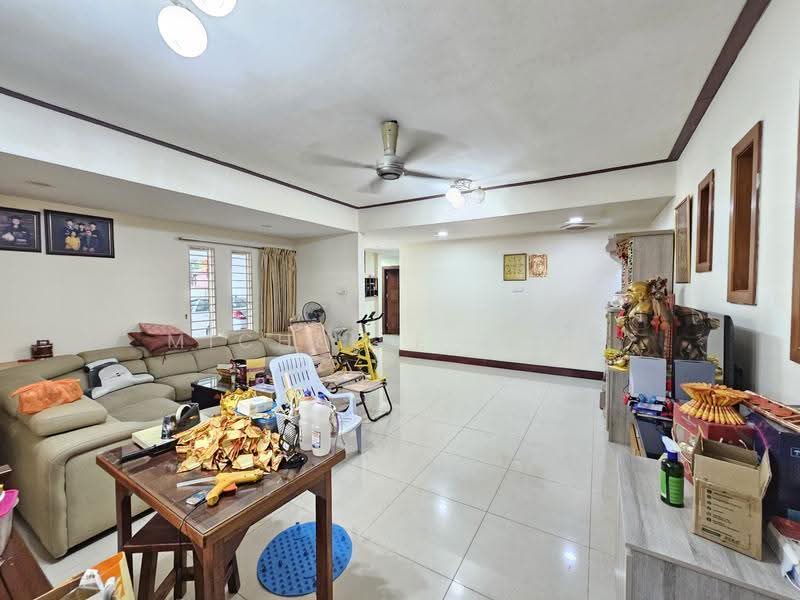 Rumah Teres 2-Tingkat untuk Dijual di Bandar Mahkota Cheras (Cheras) - Michelle Siow - Living Room - PropertyGuru.com.my