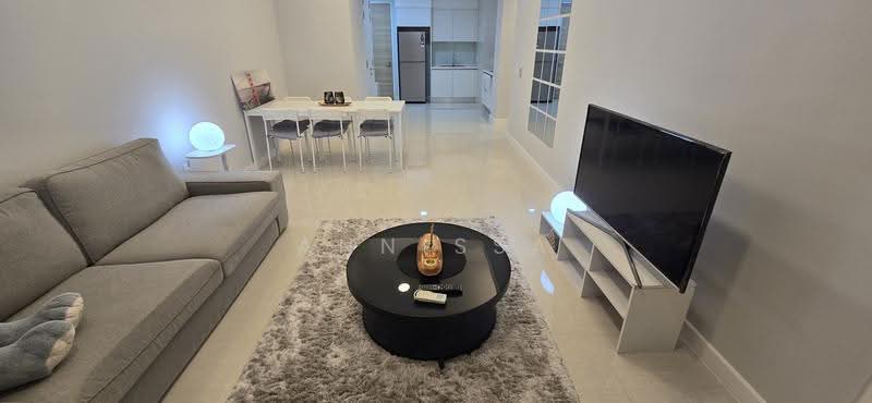 Kediaman Servis untuk Dijual di The Sentral Suites - Annissa Yeo - PropertyGuru.com.my
