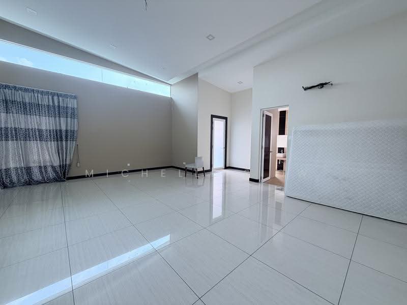 Bungalow House for Sale in Bandar Mahkota Cheras (Cheras) - Michelle Siow - Interior - PropertyGuru.com.my