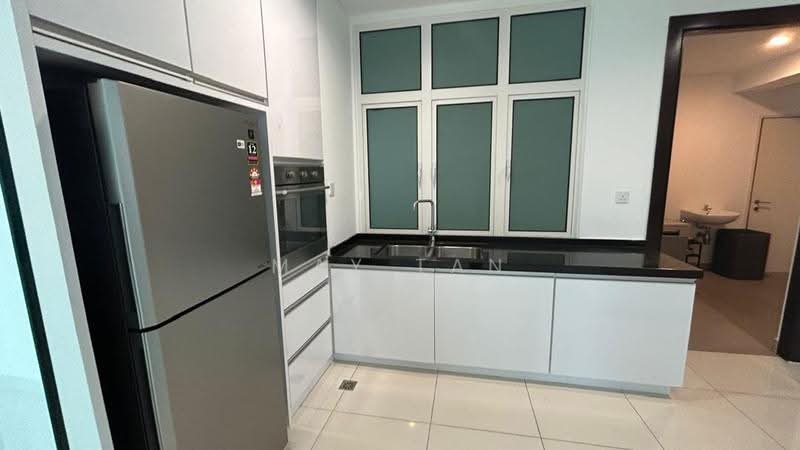 Kondominium untuk Disewa di Gurney Paragon - May Tan - Kitchen - PropertyGuru.com.my