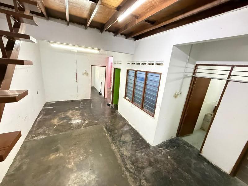 Rumah Teres untuk Dijual di Ayer Keroh (Melaka) - Elin Goh - PropertyGuru.com.my