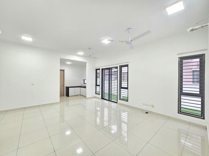 Cluster House for Sale in Telok Panglima Garang (Selangor) - Leon Goh - Living Room - PropertyGuru.com.my