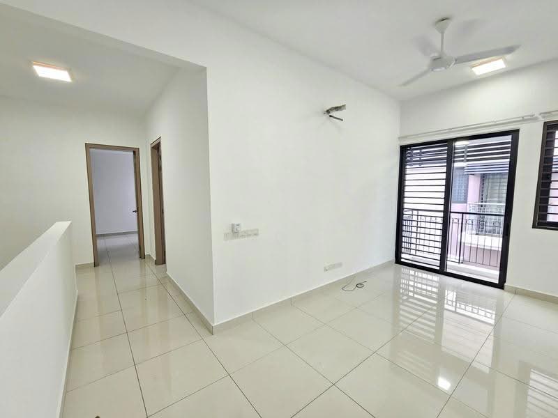 Cluster House for Sale in Telok Panglima Garang (Selangor) - Leon Goh - Corridor - PropertyGuru.com.my