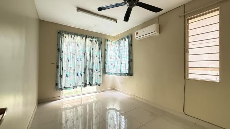 Semi-Detached House for Sale in Taman Anggun (Rawang) - Jessie Wong - Interior - PropertyGuru.com.my