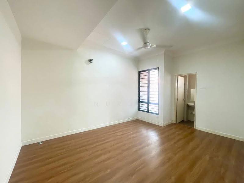 Rumah Teres 2-Tingkat untuk Dijual di Kajang (Selangor) - Nurul Naemah - PropertyGuru.com.my