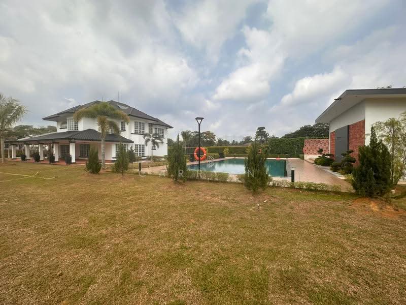 Bungalow House for Sale in Leisure Farm (Gelang Patah) - Carrien Siow - Exterior - PropertyGuru.com.my