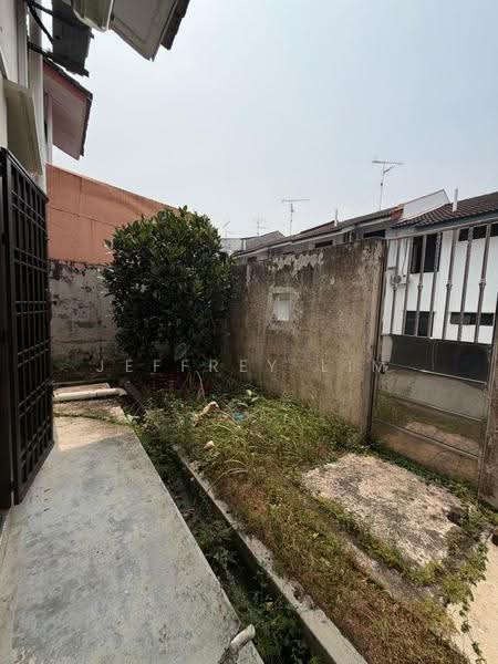 Rumah Teres untuk Dijual di Taman Desa Tebrau (Tebrau) - Jeffrey Lim - Exterior - PropertyGuru.com.my