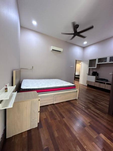 Semi-Detached House for Rent in Taman Nusa Idaman (Iskandar Puteri (Nusajaya)) - Wan Ning - Bedroom - PropertyGuru.com.my