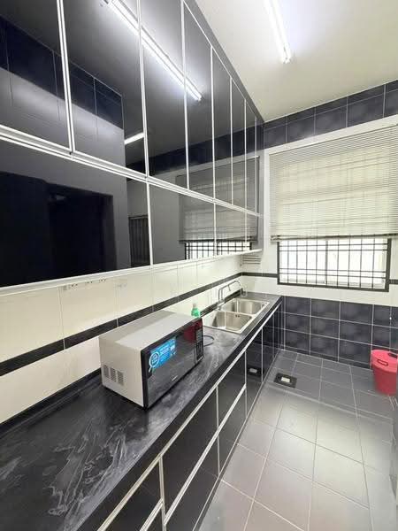 2-storey Terraced House for Sale in Setia Tropika (Johor Bahru) - Kok Hui - Kitchen - PropertyGuru.com.my