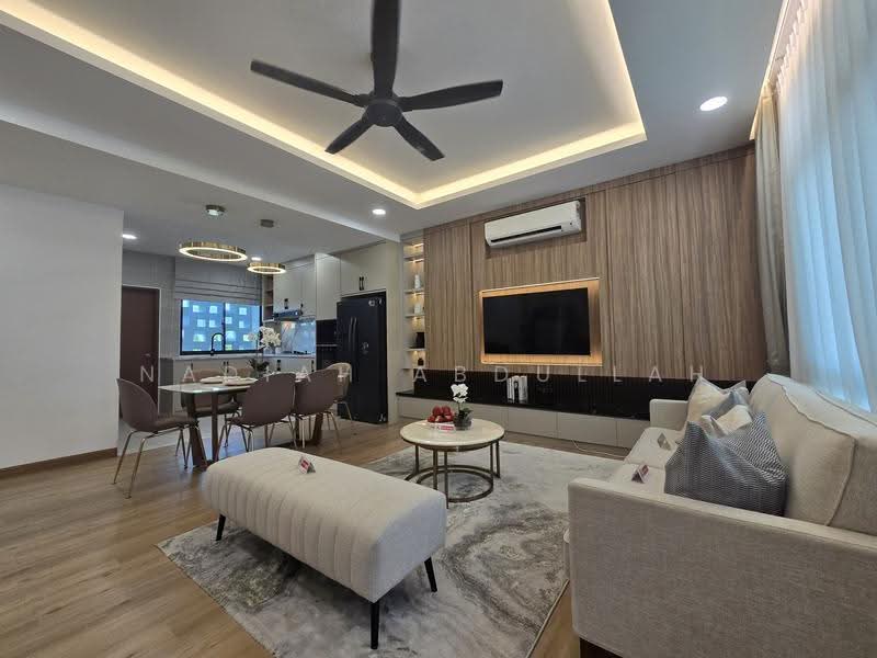Townhouse for Sale in Cyber 10 (Cyberjaya) - Nadiah Abdullah - Living Room - PropertyGuru.com.my