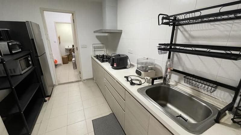 Condominium for Sale at Windows on The Park - Lesley Chik - Kitchen - PropertyGuru.com.my