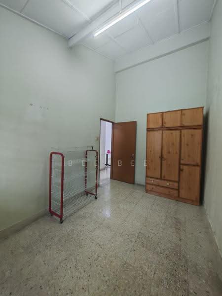 1-storey Terraced House for Rent in Kempas (Johor Bahru) - Bee Bee - PropertyGuru.com.my
