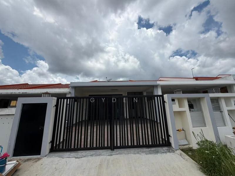 Rumah Teres 1-Tingkat untuk Dijual di Taman Pelangi Indah (Ulu Tiram) - Gyden Heng - Exterior - PropertyGuru.com.my